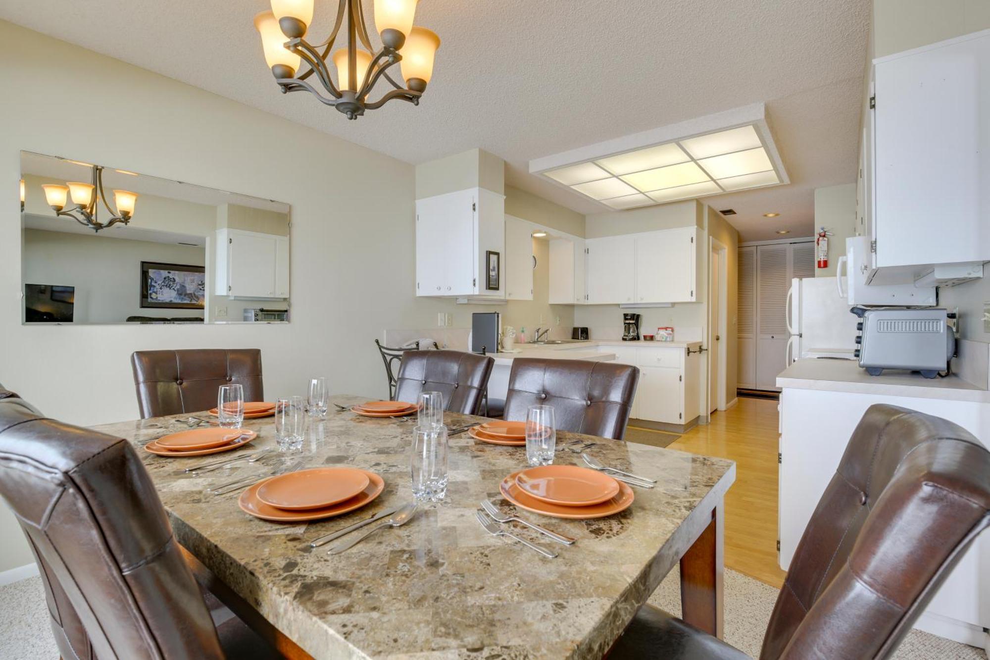 Lincoln City Condo Pool Access, Walk To Beach! エクステリア 写真